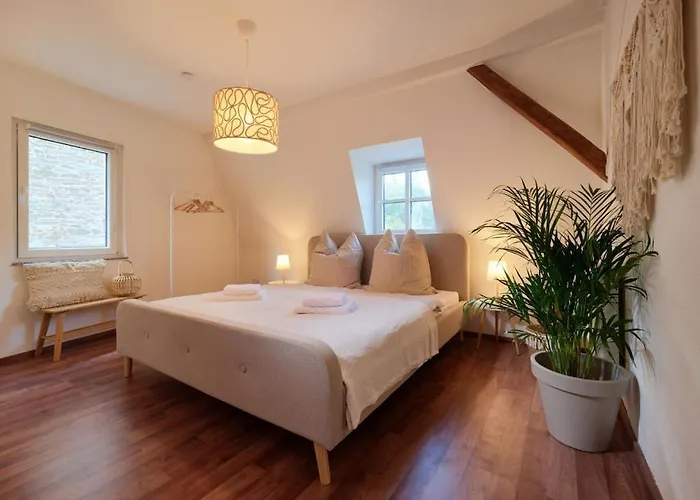 Cozy Near Mosel - Location - Mountain View Ferienhaus