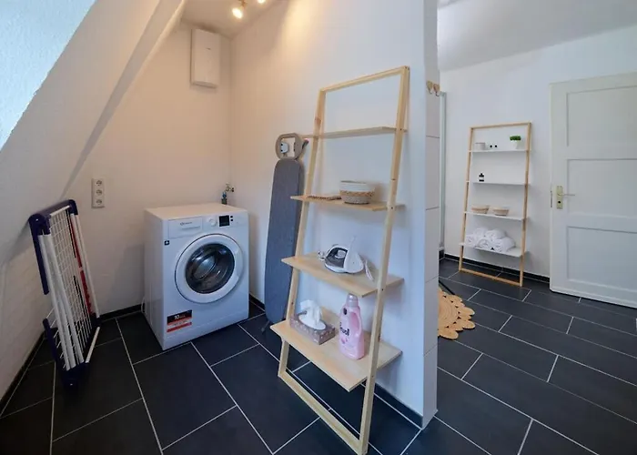 Cozy Near Mosel - Location - Mountain View Ferienhaus