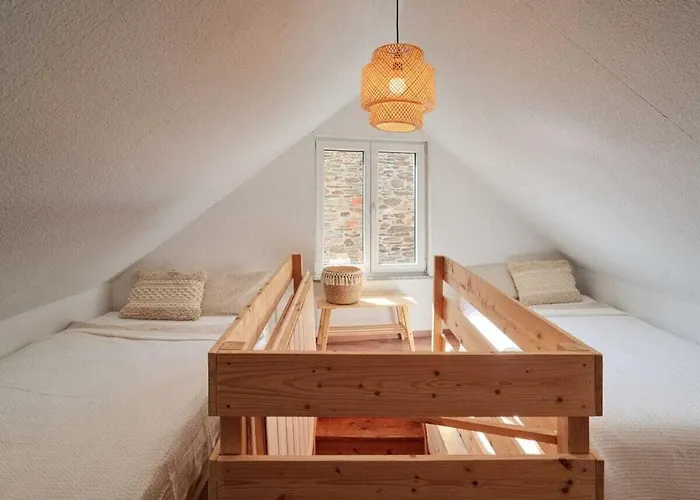 Cozy Near Mosel - Location - Mountain View Ferienhaus *